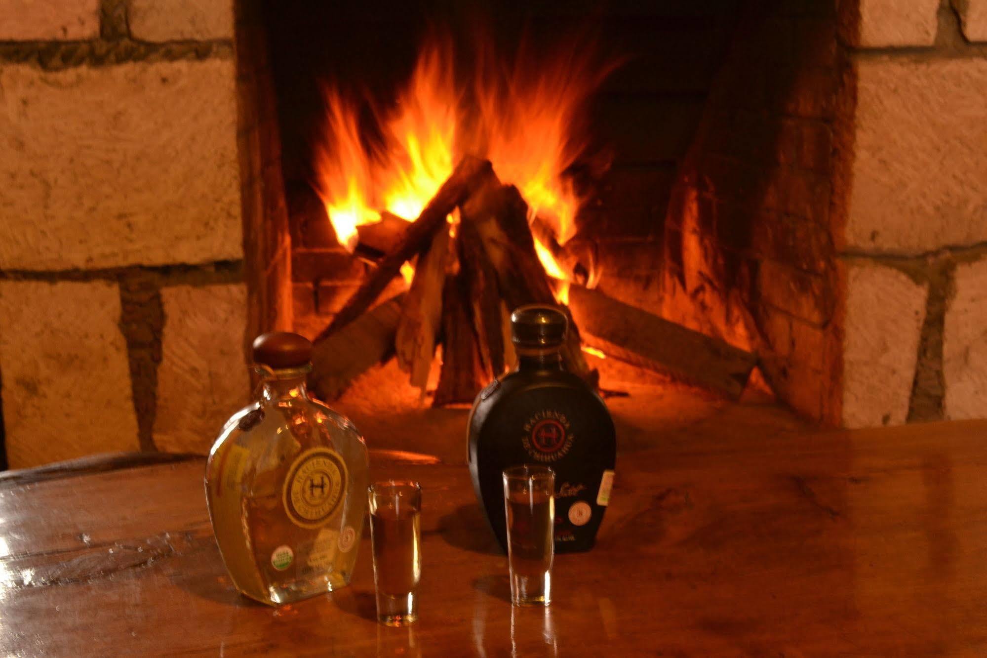 Hotel Posada Del Cobre Креел Екстериор снимка